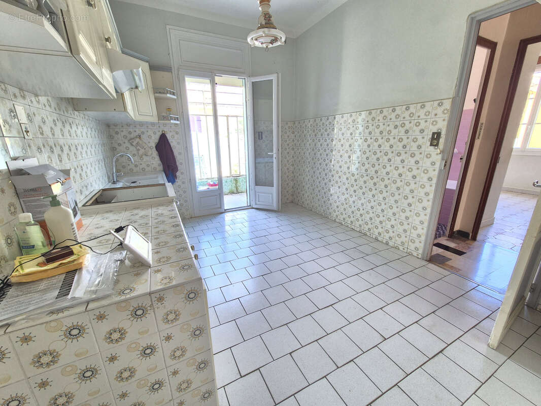 Maison à HYERES