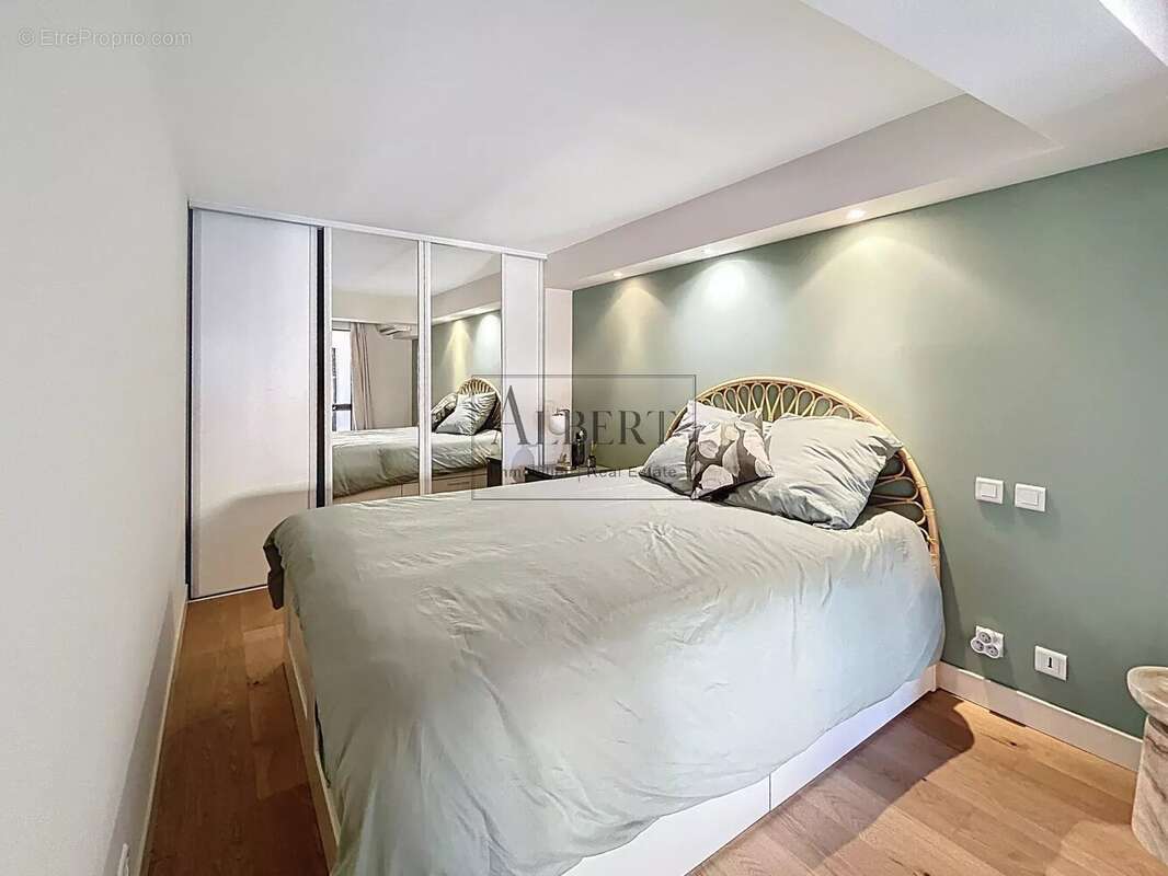 Appartement à VILLEFRANCHE-SUR-MER