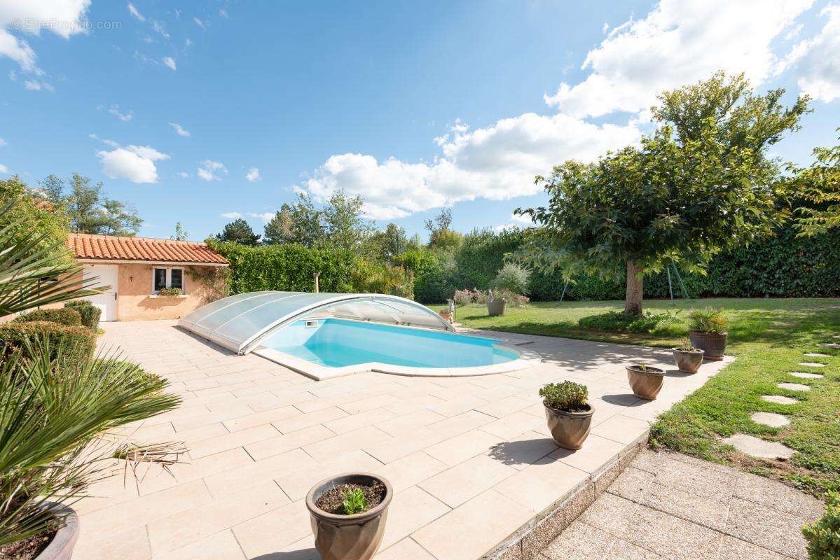 Maison à BLAYE-LES-MINES