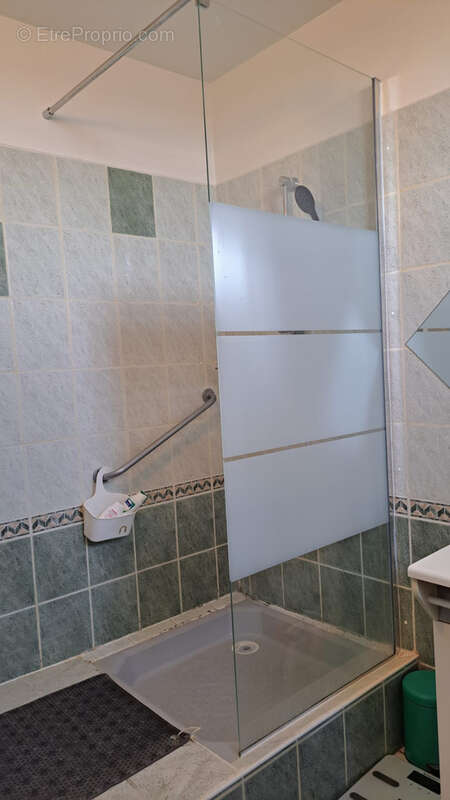 Maison à PUYLAROQUE