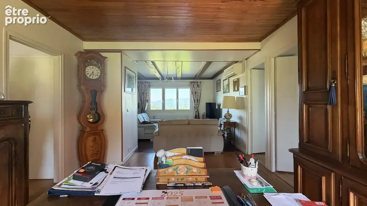 Maison 192 m² à Montcel  - photo 8