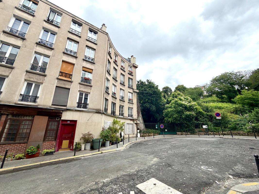 Appartement à PARIS-19E