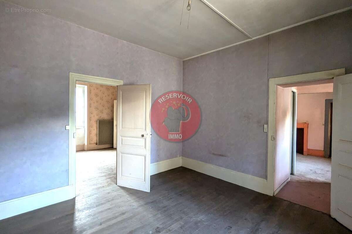 Appartement à MAXILLY-SUR-SAONE