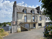 Maison à ERGUE-GABERIC