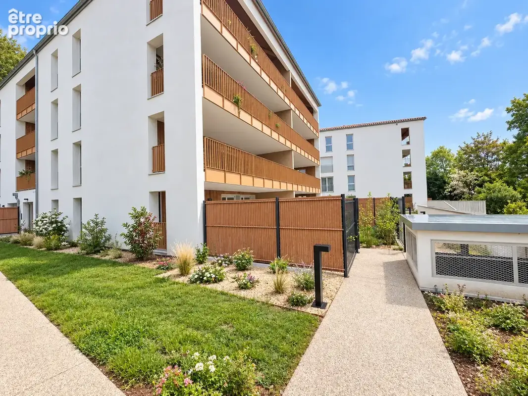 Appartements T4 - Immeuble Saint Romain en Gal - photo 25