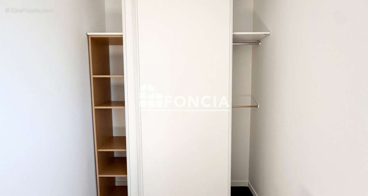 Appartement à MORANGIS