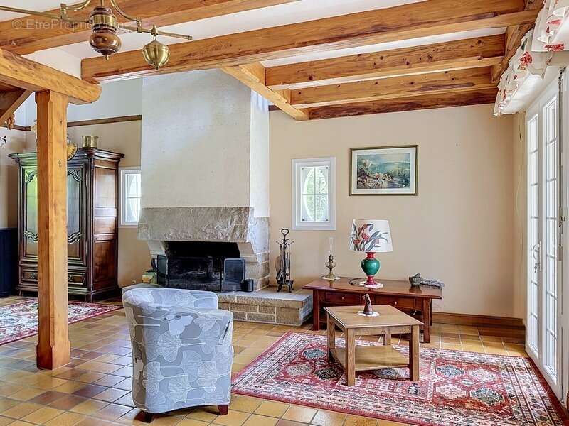 Plouhinec (29780) – Propriété de caractère de 195 m² sur 5 140 m² de terrain – À deux pas de l'océan - photo 5