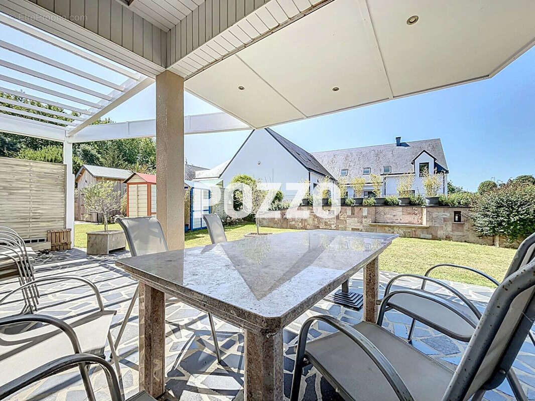 Maison à BREVILLE-SUR-MER