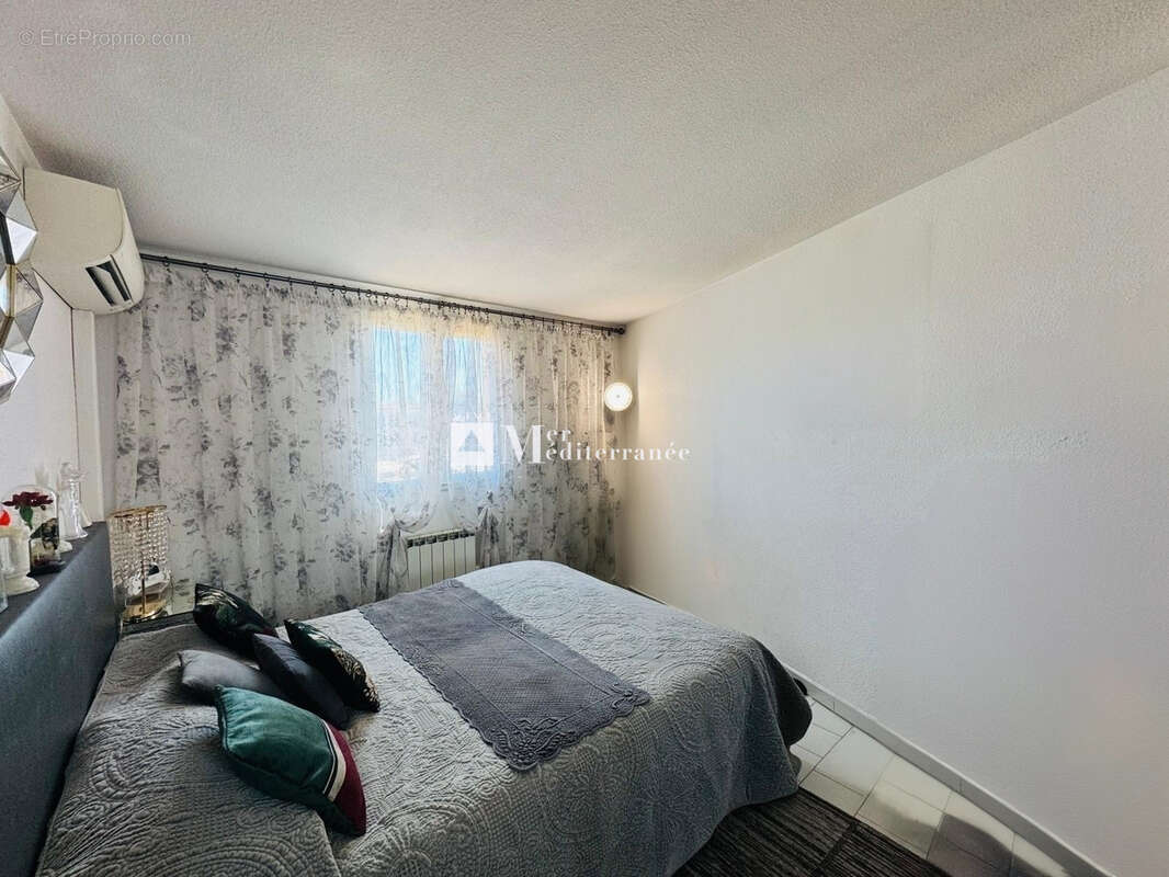Appartement à COGOLIN