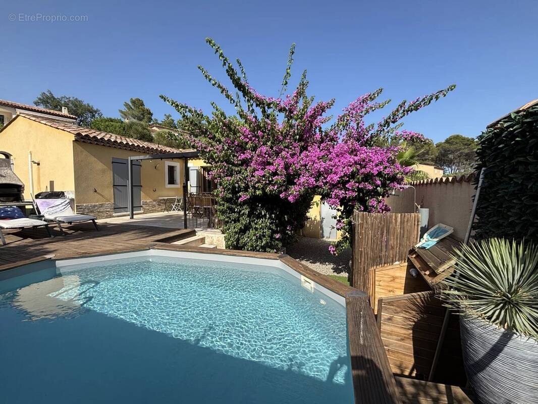 Maison à FIGANIERES