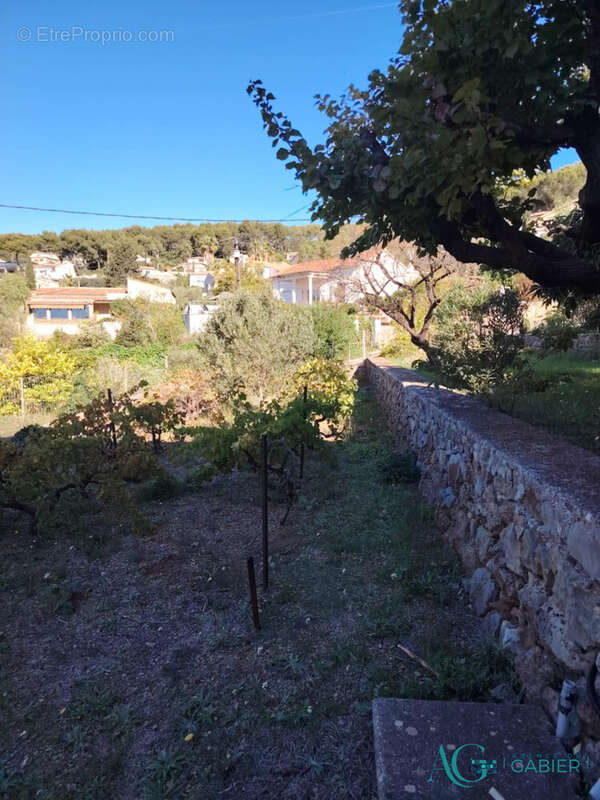 Maison à CARQUEIRANNE