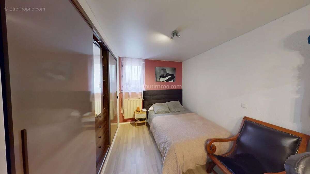 Appartement à SAINTE-COLOMBE