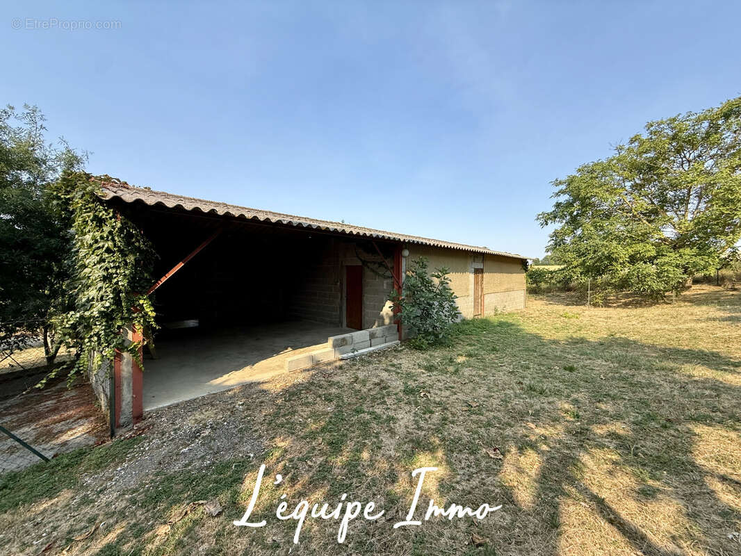 Maison T4 de 113m2 sur 2230m2 en pleine campagne. - photo 11