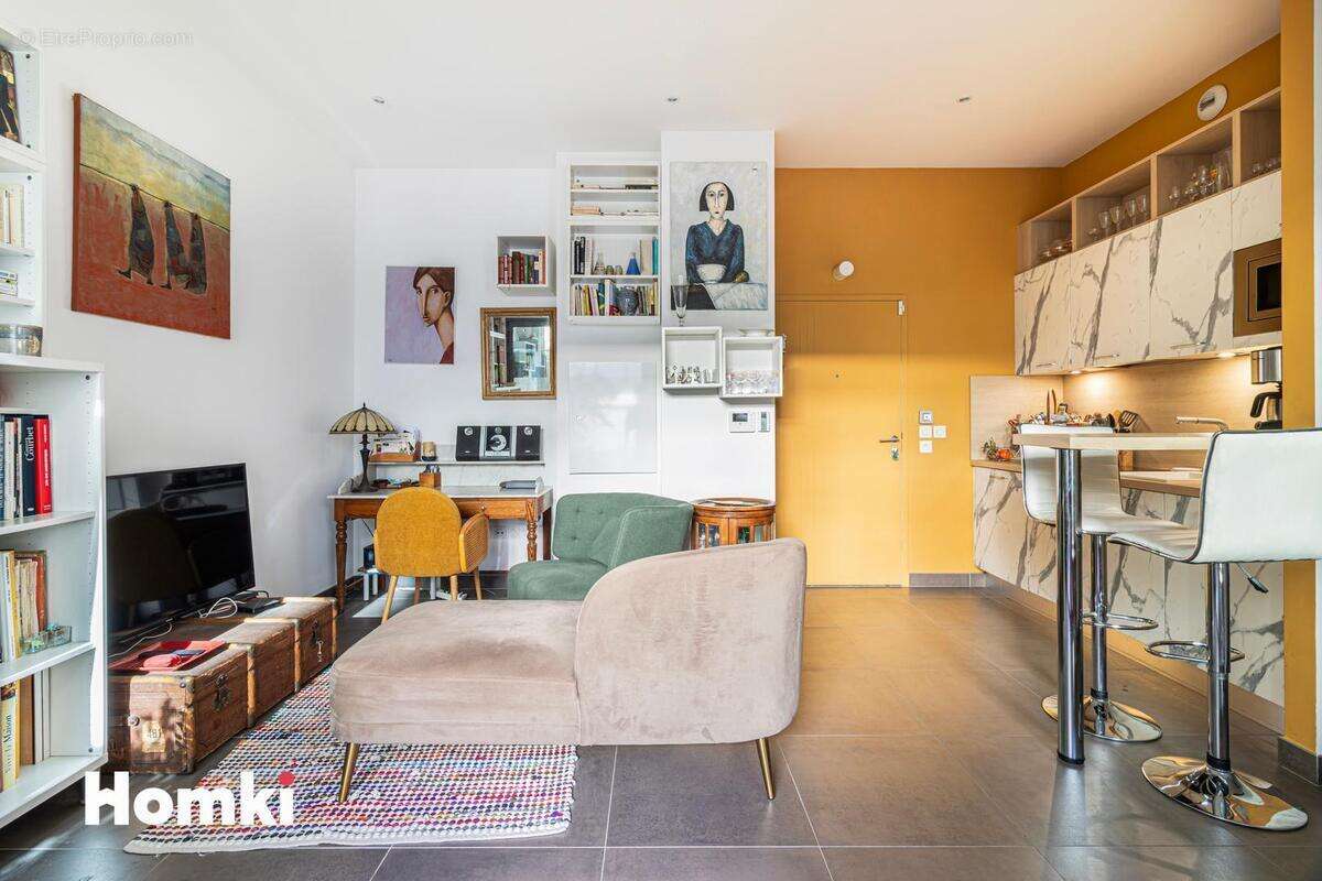 Appartement à MARSEILLE-2E