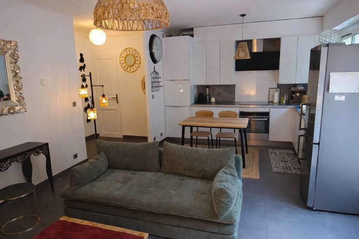 Appartement à CAGNES-SUR-MER