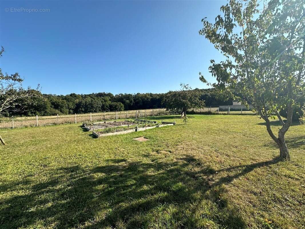 Maison à CHATEAUNEUF-EN-THYMERAIS