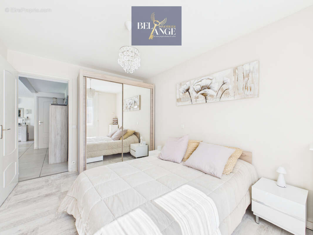 Maison à VALLON-PONT-D&#039;ARC