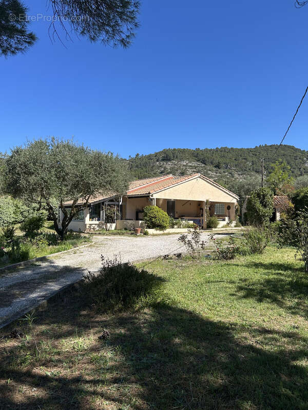 Maison à LE VAL