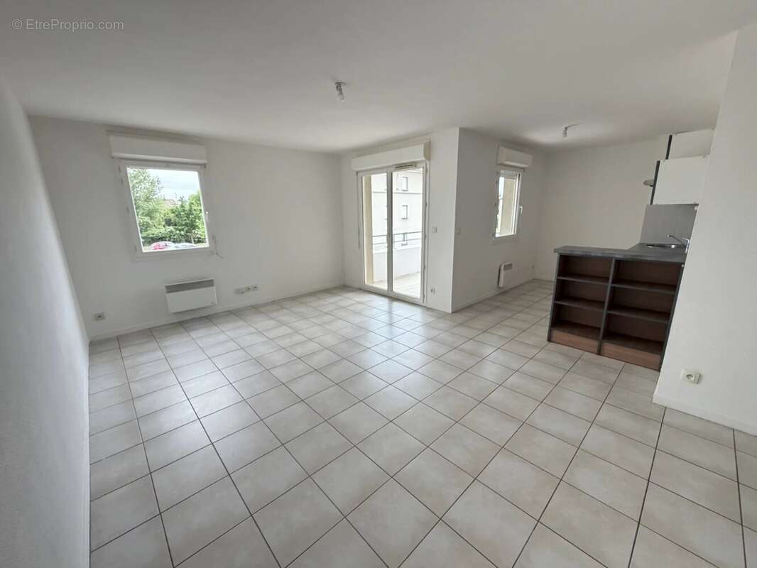 Appartement à PINEUILH