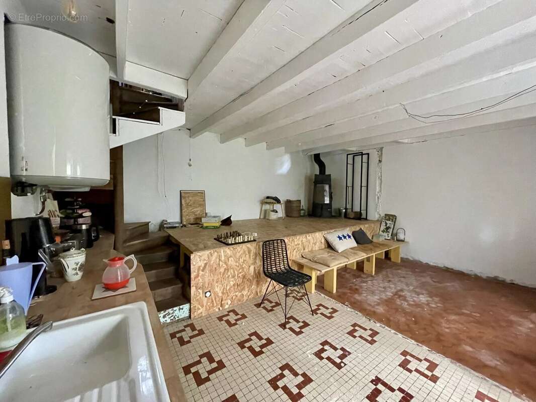 Maison à CHATEAU-GARNIER