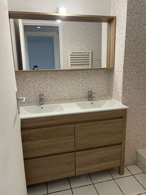 Appartement à GROSLAY