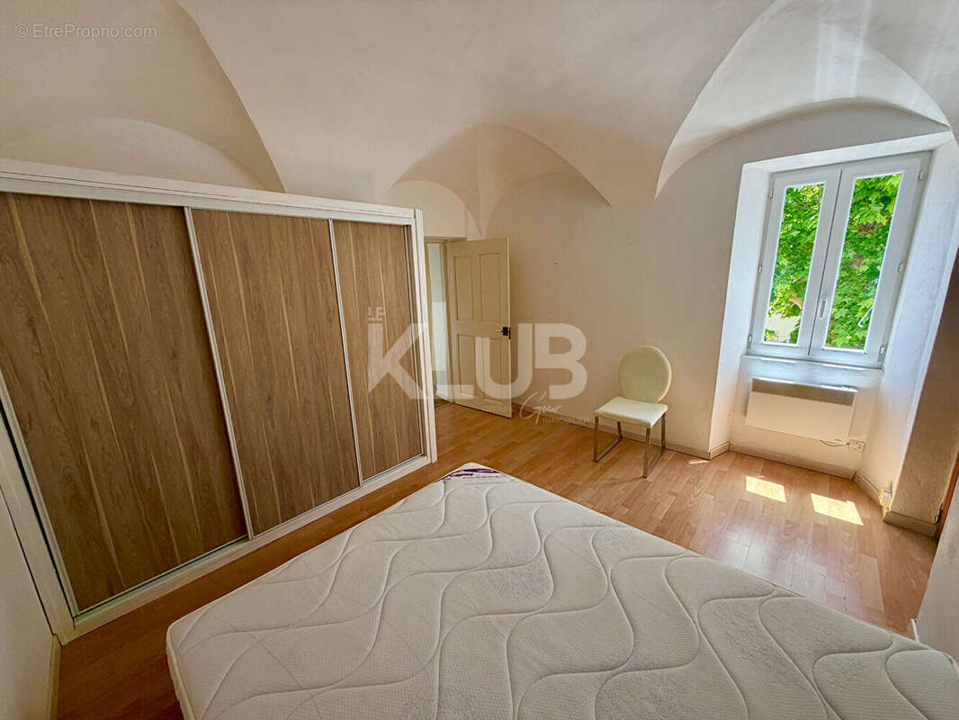 Appartement à PERO-CASEVECCHIE