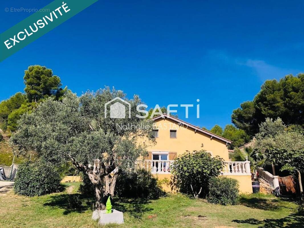 Photo 1 - Maison à ENSUES-LA-REDONNE