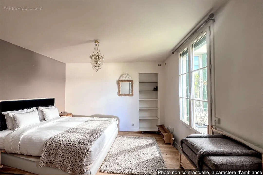 Maison à LE VESINET