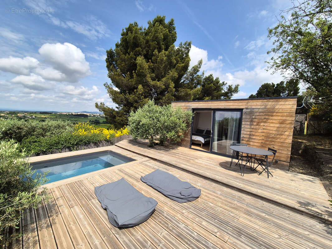 Maison à SAINT-PIERRE-DE-VASSOLS