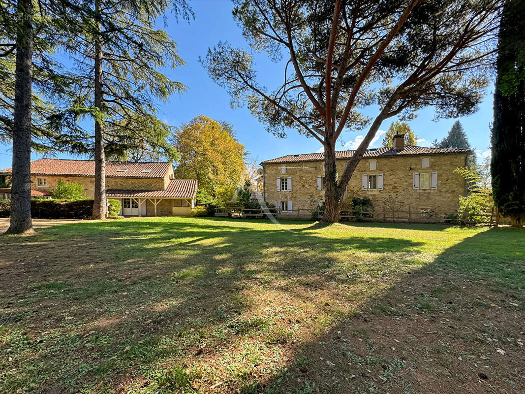 Maison à PRAYSSAC