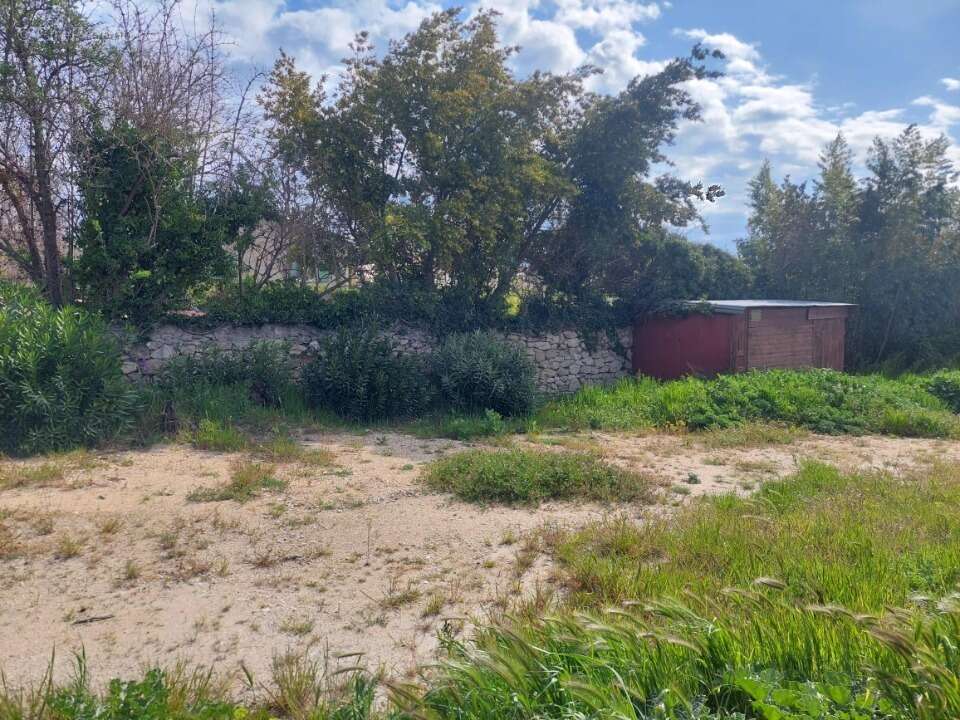 Terrain à MALLEMORT