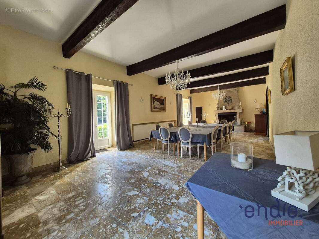 Splendide domaine de caractère à fort potentiel touristique (Gîte/chambres d'hôtes) - photo 2