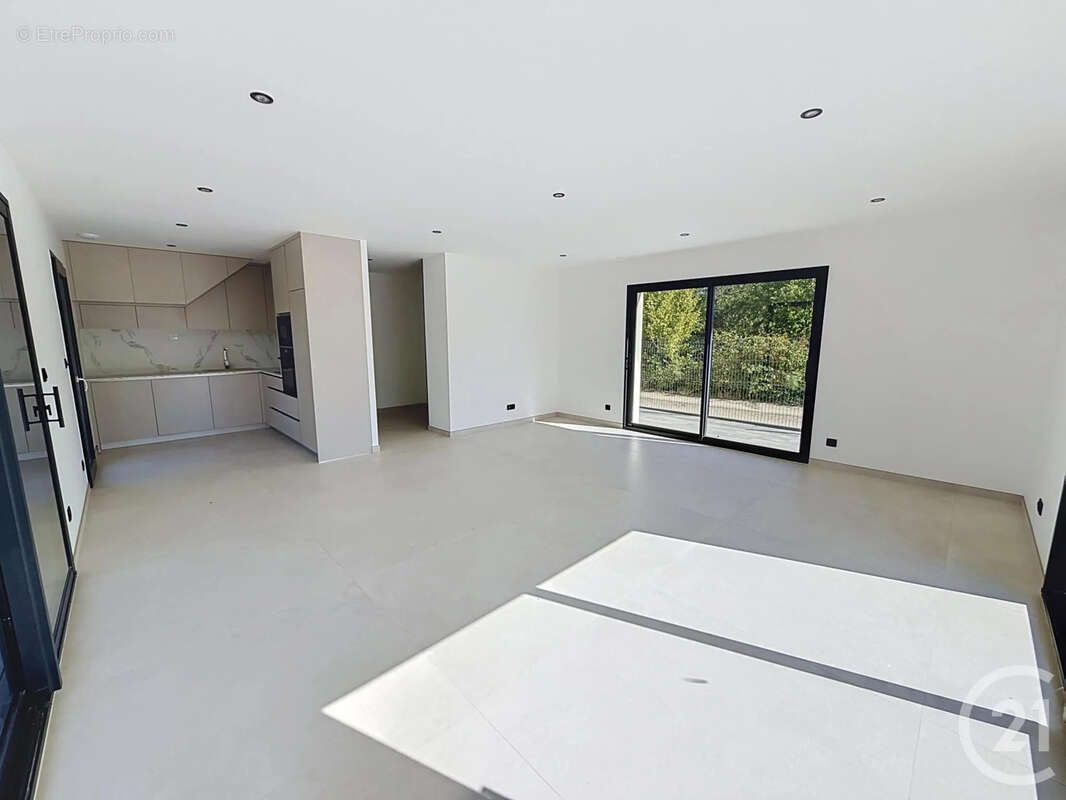 Maison 139 m² à Chevigny-Saint-Sauveur  - photo 3
