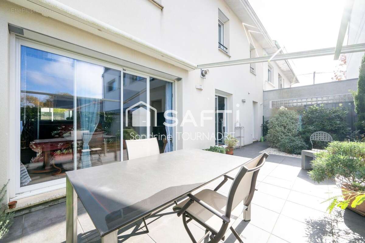 Photo 2 - Maison à MERIGNAC