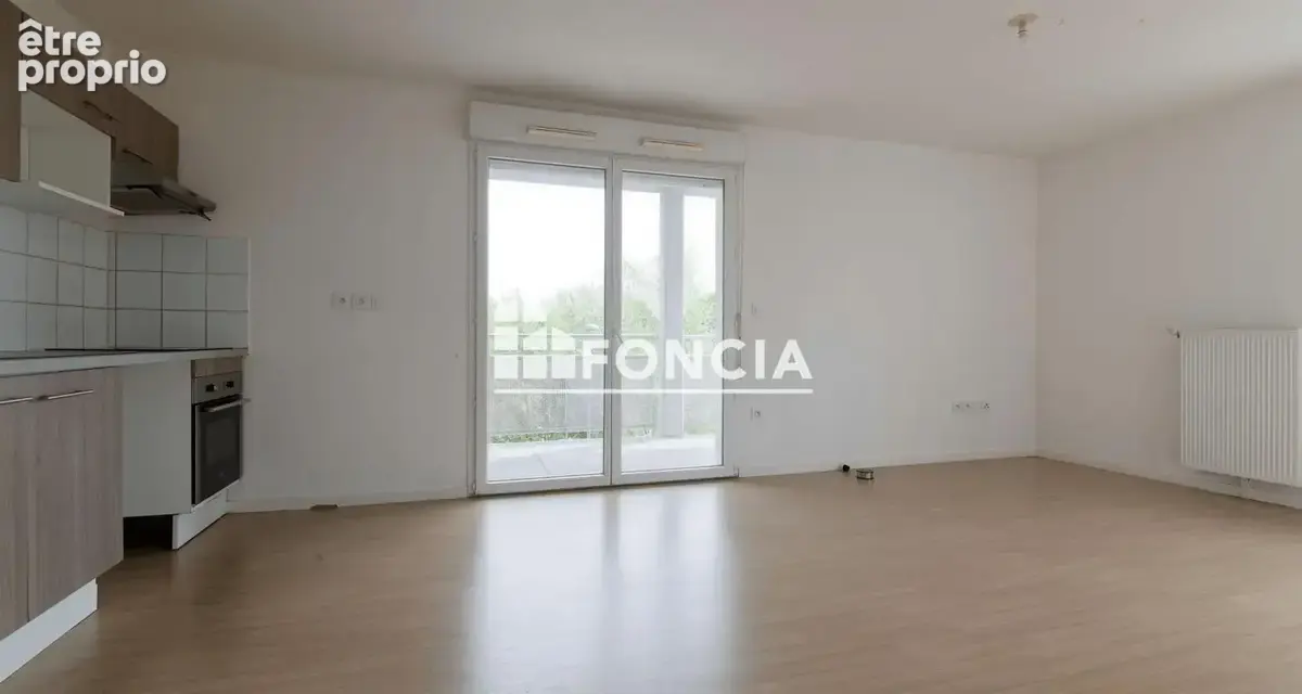 LE MÉE-SUR-SEINE : Appartement 3 pièces de 54 m² – Résidence de 2015 – Terrasse – Parking en sous-sol - photo 3