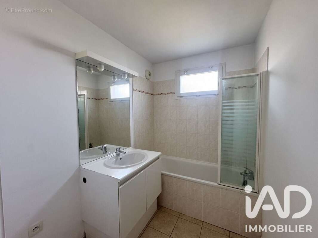 Photo 9 - Appartement à COMBS-LA-VILLE