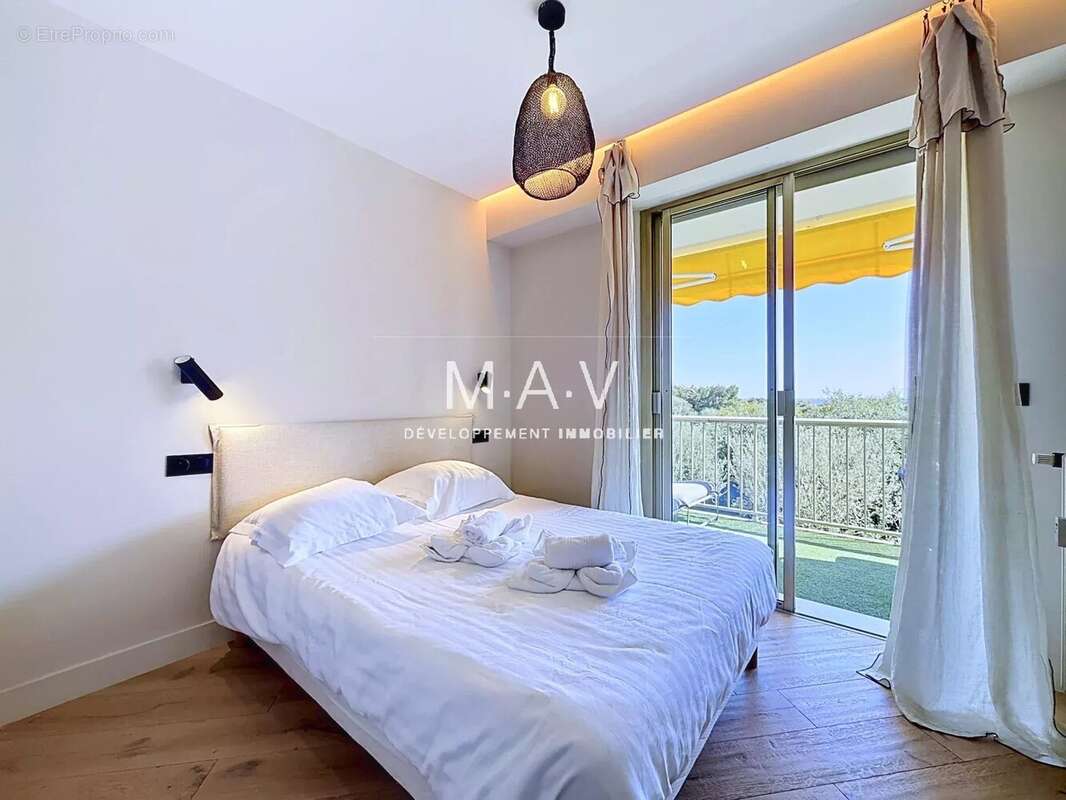 Appartement à ROQUEBRUNE-CAP-MARTIN