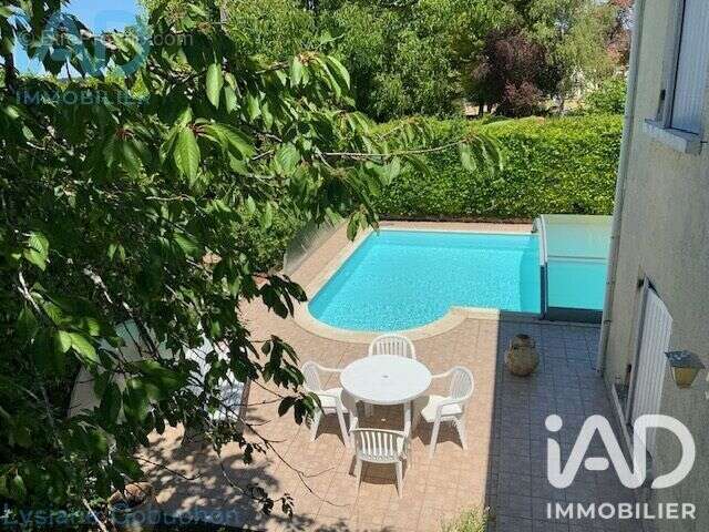 Maison 172 m² à Mareuil  - photo 4
