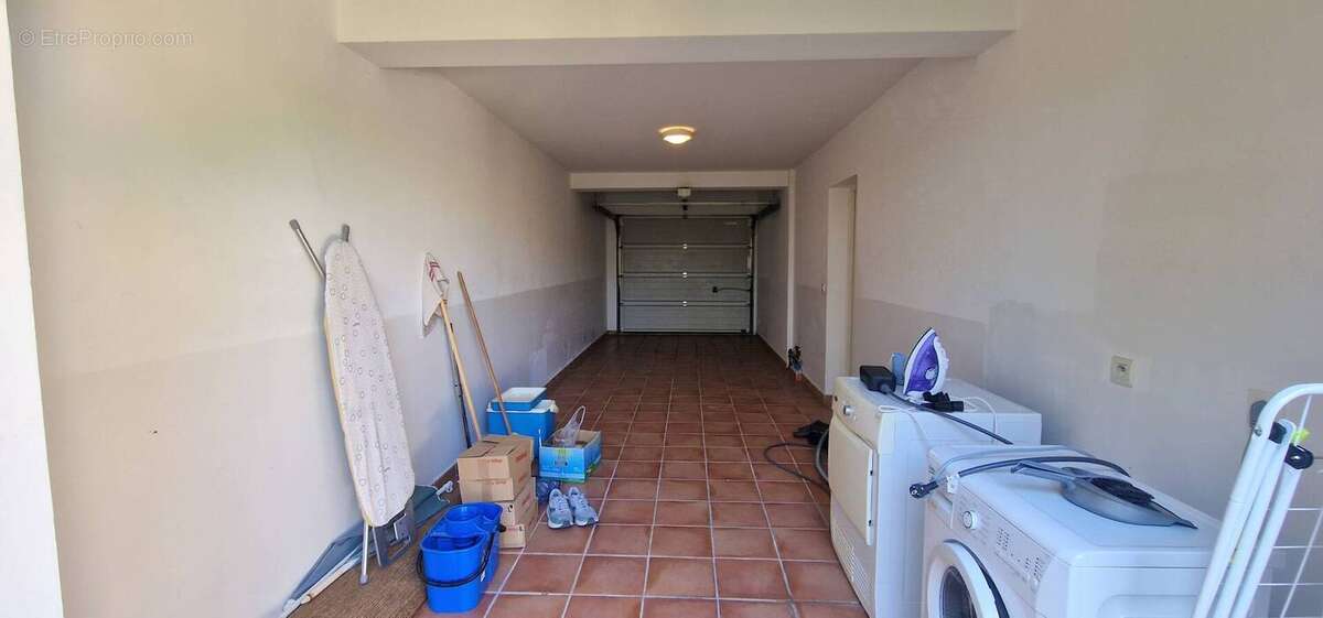 Autre à ROQUEBRUNE-SUR-ARGENS