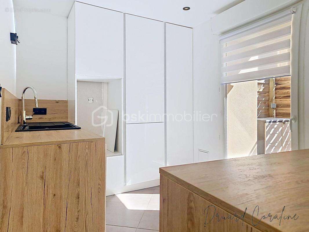 Appartement à POISAT
