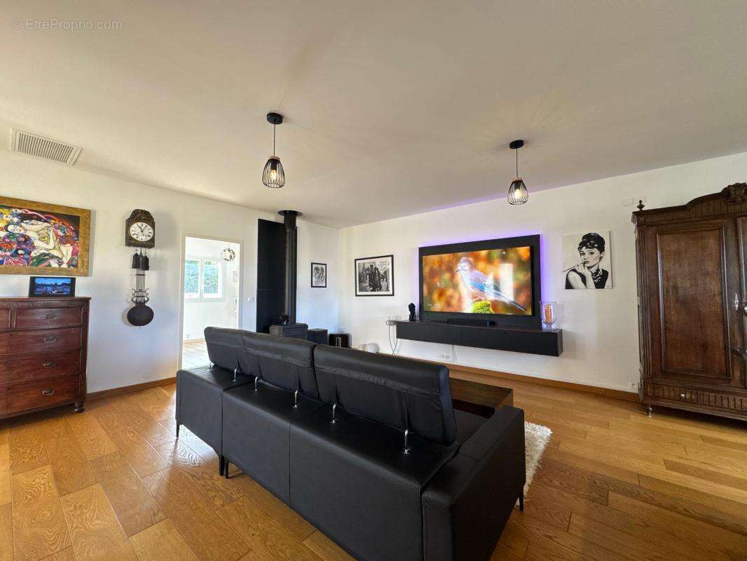Villa de plain-pied avec logement indépendant - photo 6