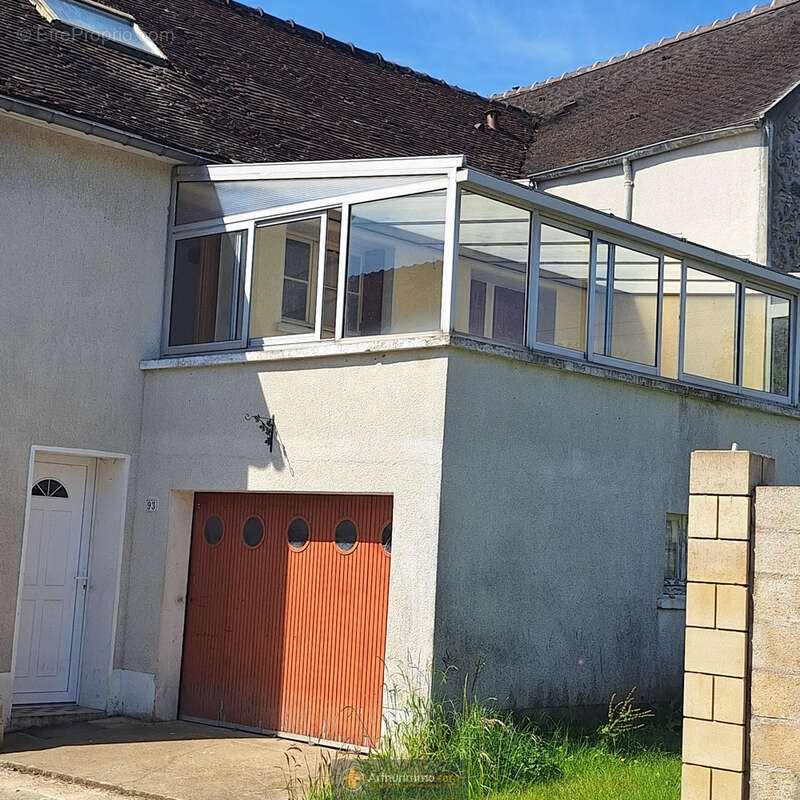 Maison à MARLES-EN-BRIE