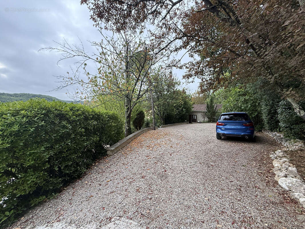 Maison à SAINTE-COLOMBE-DE-VILLENEUVE