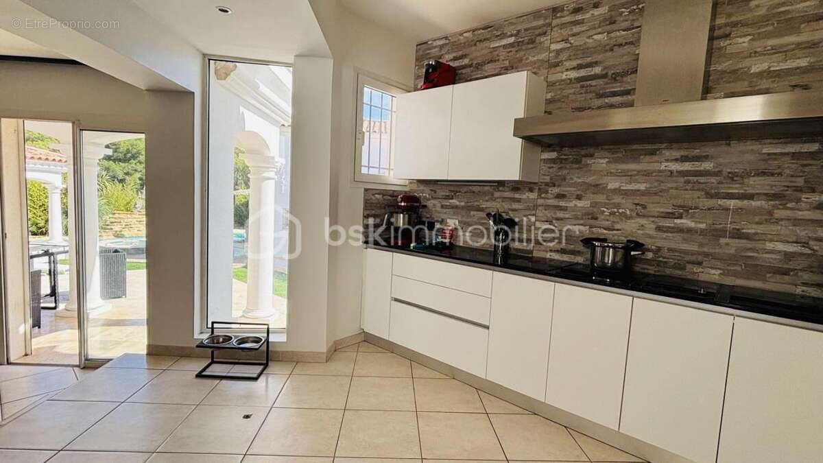 Maison à LA CADIERE-D&#039;AZUR