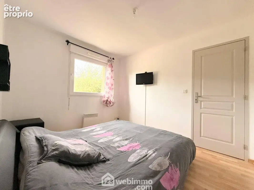 Maison 5 pièces 85 m² à vendre à Tredrez-Locquemeau (22300) - photo 9