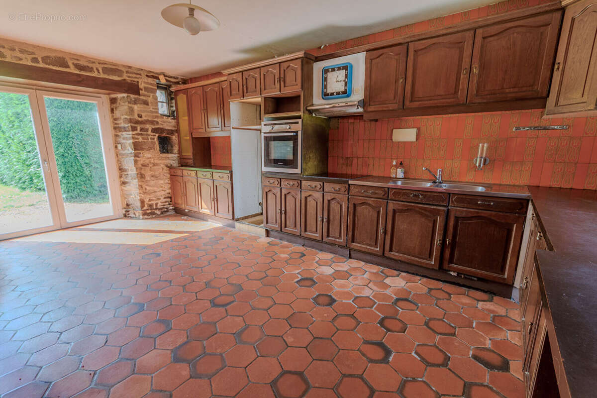 Maison à SAINT-SAUVEUR-LA-POMMERAYE