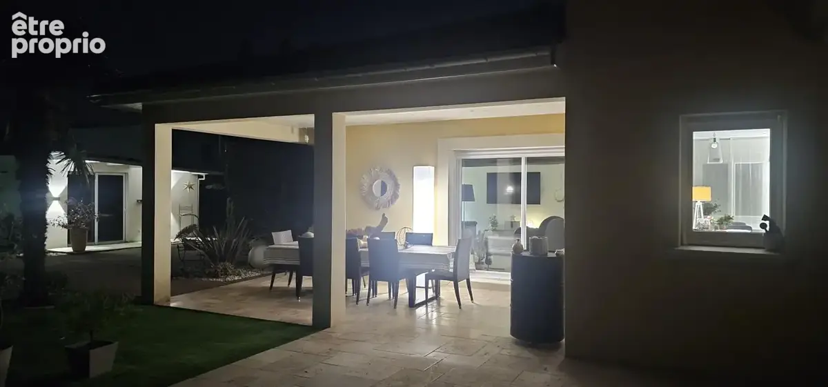 Maison 6 pièces Corbas - 720000 € - photo 8