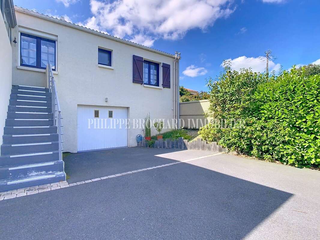 Maison à MAREUIL-SUR-LAY-DISSAIS