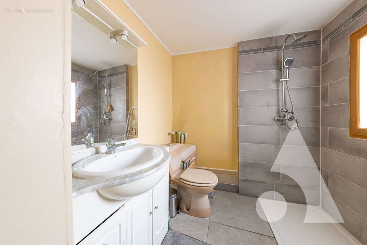 Maison 4 pièces - Centre-ville - photo 12