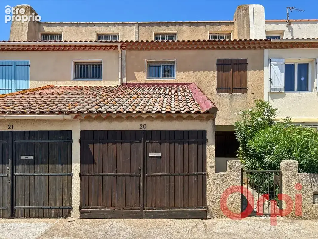 A vendre : Pavillon avec terrasse sans vis à vis à 700 m du port - photo 13